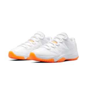 Low 11 WMNS “Bright Citrus”