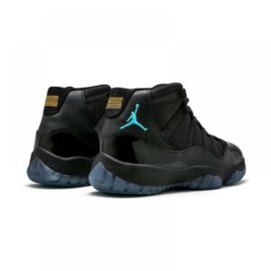 RETRO 11 ‘GAMMA BLUE’