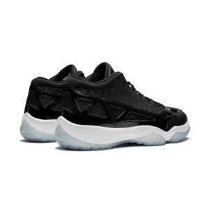 Retro 11 Low IE ‘Space Jam’