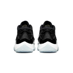 Retro 11 Low IE ‘Space Jam’