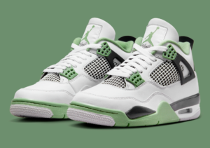 AIR JORDAN 4 “SEAFOAM”