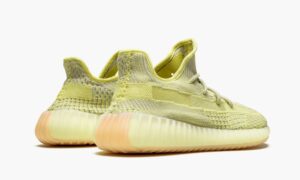 Yeezys Boost 350 V2 “Antlia”