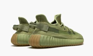 Yeezys Boost 350 V2 “Sulfur”